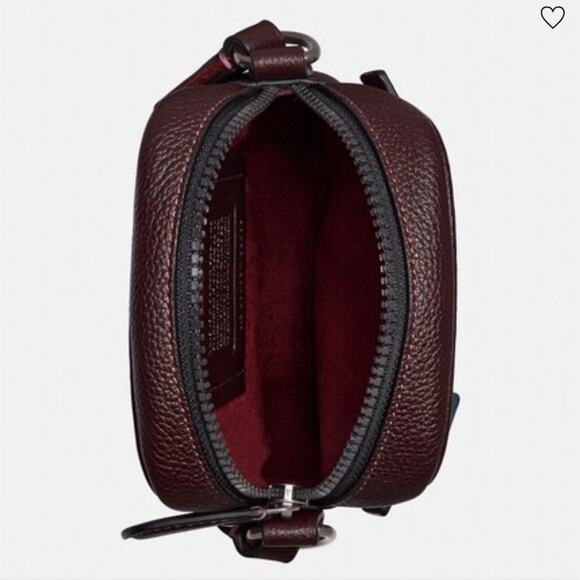 Coach Dylan 10 Crossbody Bag with Horse & Carriage Print - Picture 3 of 11